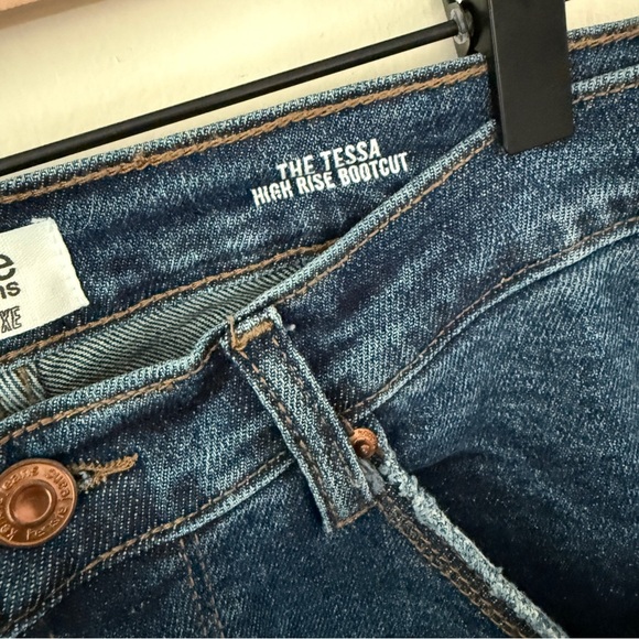 Kensie Jeans Tessa High Rise Bootcut Size 8/29 - Picture 3 of 15